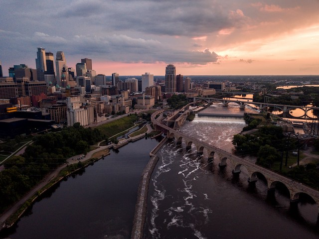 Deborah Copperud Reported on Radical Acts of Generosity During the Federal Occupation of Minneapolis